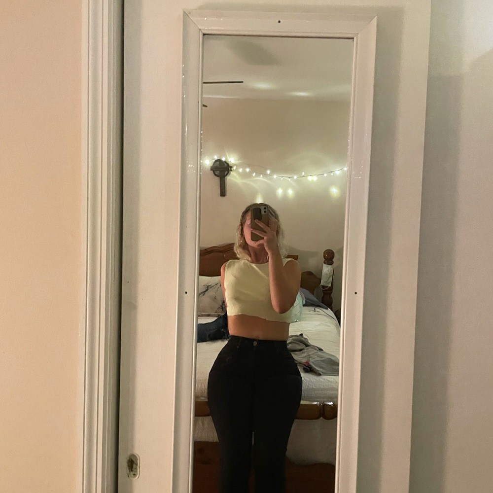 Black high rise mom jeans